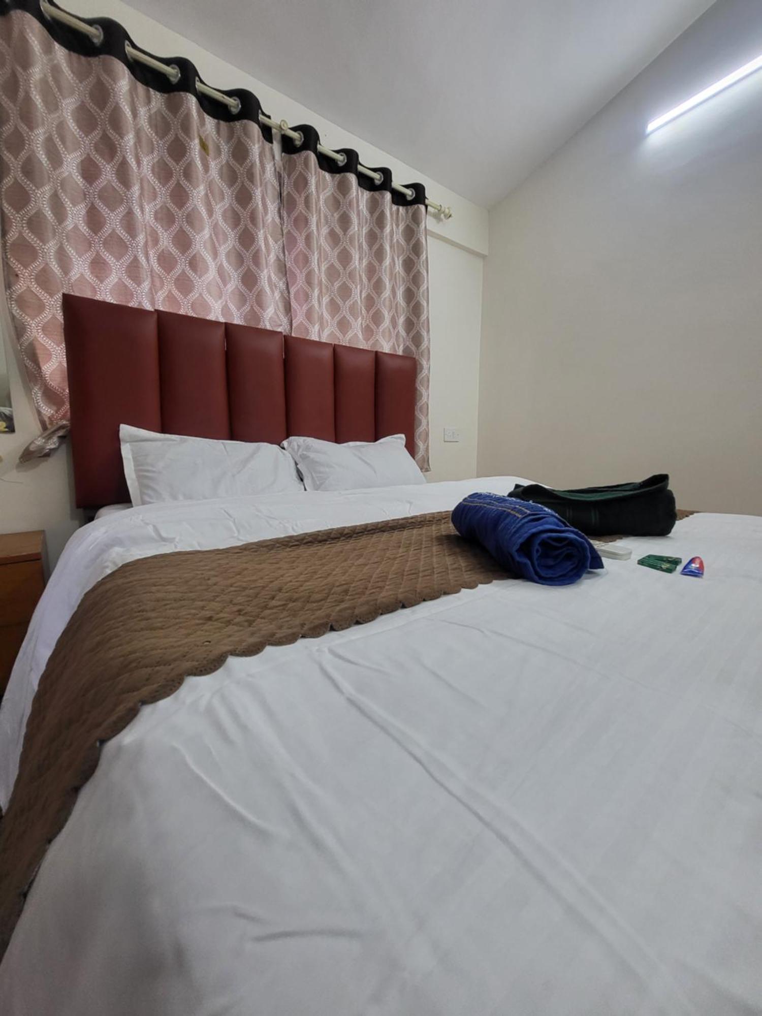 The Perfect Stays Para Disco Big Pool Cricket Turf Villa Lonavala Buitenkant foto