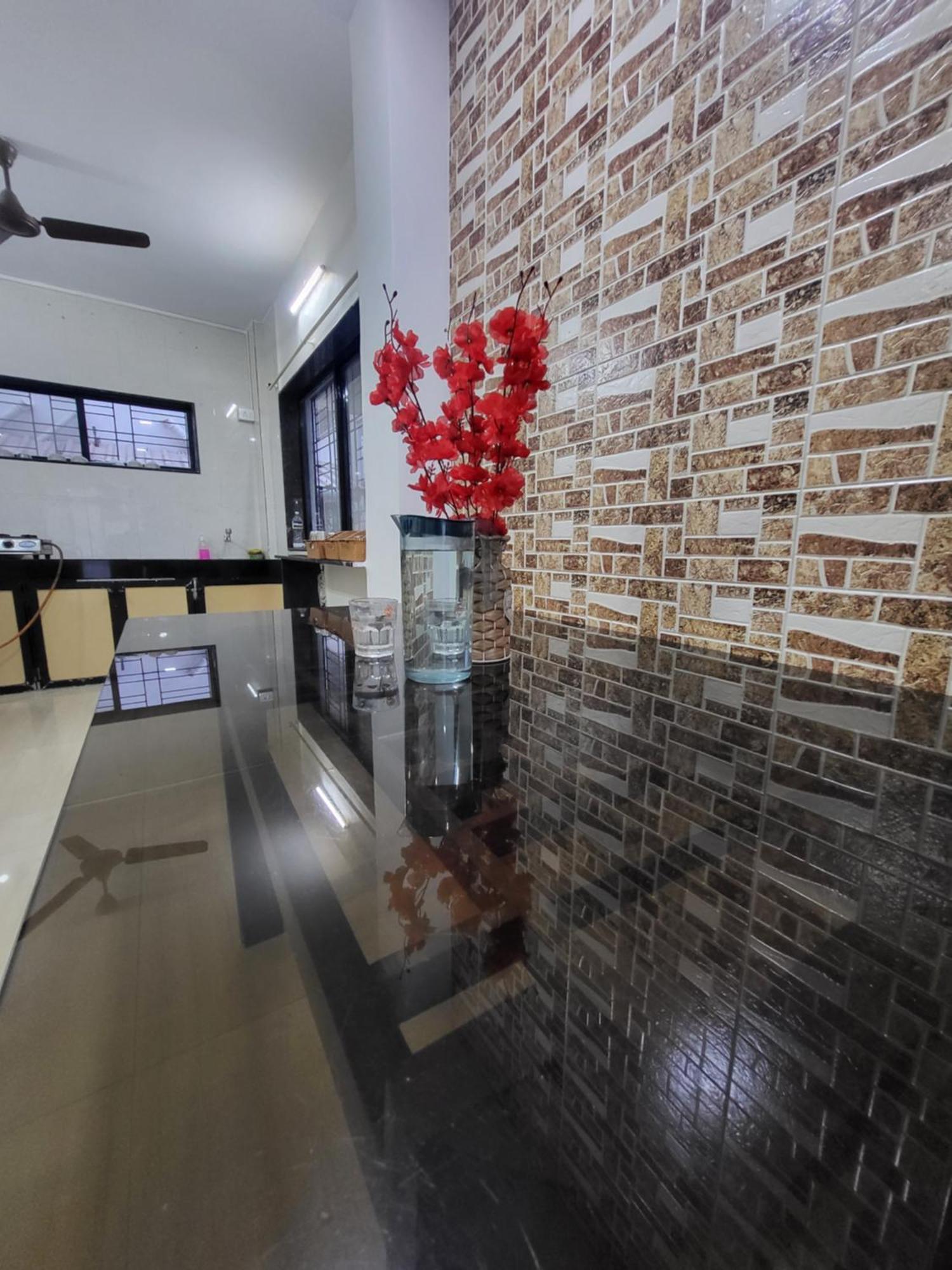 The Perfect Stays Para Disco Big Pool Cricket Turf Villa Lonavala Buitenkant foto