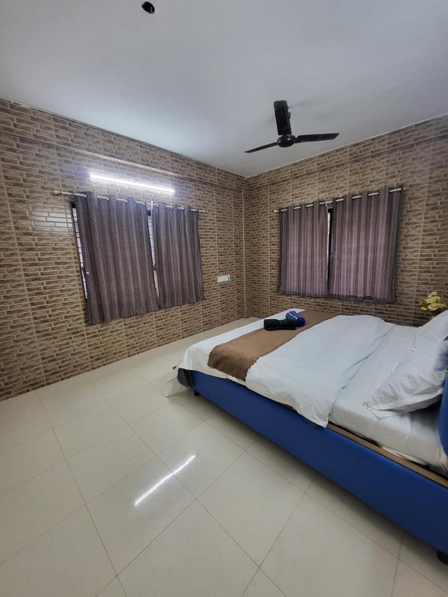 The Perfect Stays Para Disco Big Pool Cricket Turf Villa Lonavala Buitenkant foto